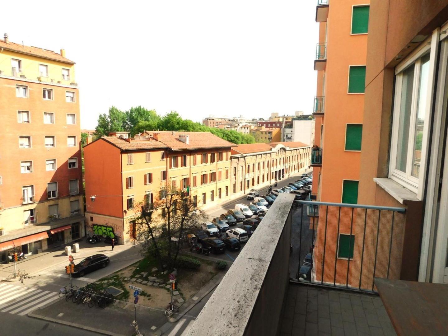Bologna City Centre, Living In Lame Bolonha Exterior foto